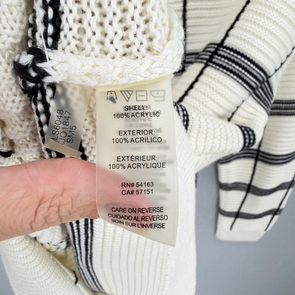 Calvin Klein Cream Black Check Plaid Pullover Relaxed Classic Everyday Sweater - Picture 11 of 12
